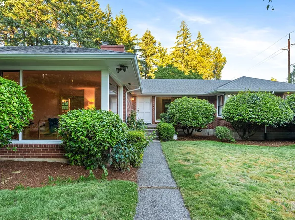 524 NE 148th Ave, Portland, OR 97230