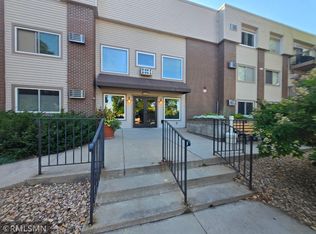 2800 Hillsboro Ave N APT 315, New Hope, MN 55427