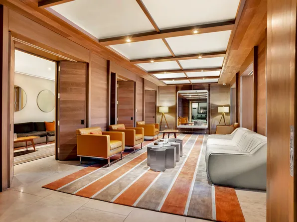 225 Rector Place image 12 of 21