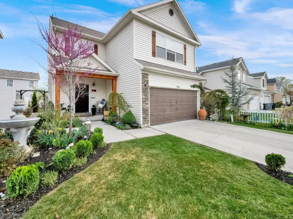 1351 W Glenbarr Dr S, Springville, UT 84663