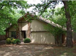 213 Dripping Springs Dr, Edmond, OK 73034