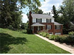 24 Conestoga Dr, Bethel Park, PA 15102