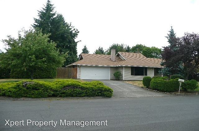 2nd image of 12116 SE 11th St