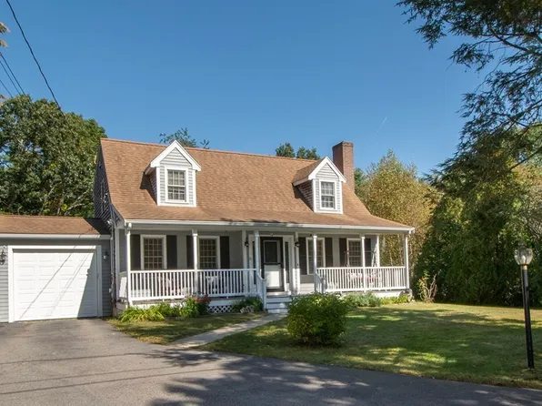13 Pilgrim St, Kingston, MA 02364