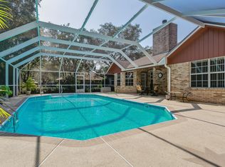 9373 Stonehurst Ct, Navarre, FL 32566