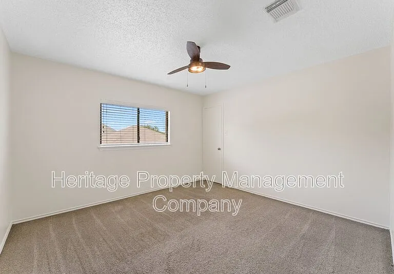 8038 Cantura Mls — Photo 23
