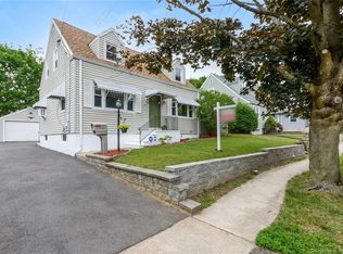 65 Swanson Ave, Stratford, CT 06614