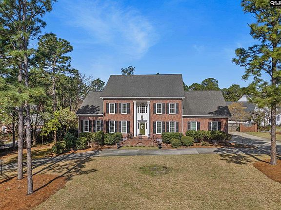 2nd image of 205 Cricket Hill Rd