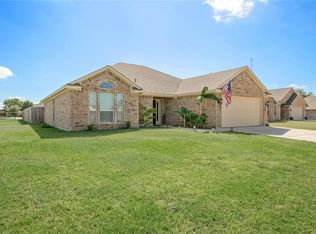 100 Ruby Cir, Hewitt, TX 76643