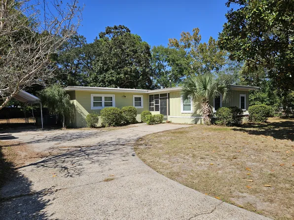 48 Ferry Rd NE, Fort Walton Beach, FL 32548