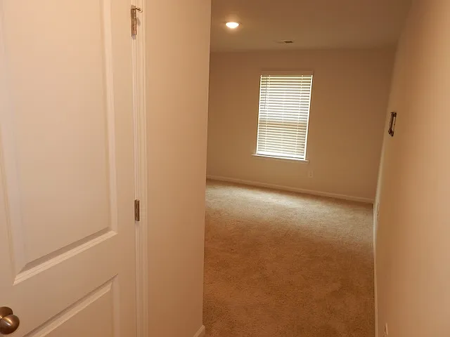 207 Oakmont Valley Trl — Photo 12