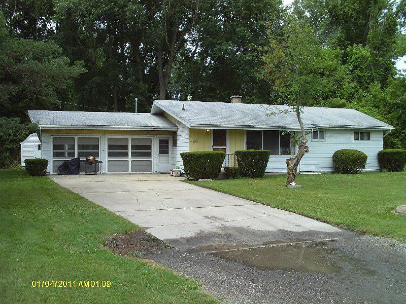 1st image of 2526 N Euclid Ave