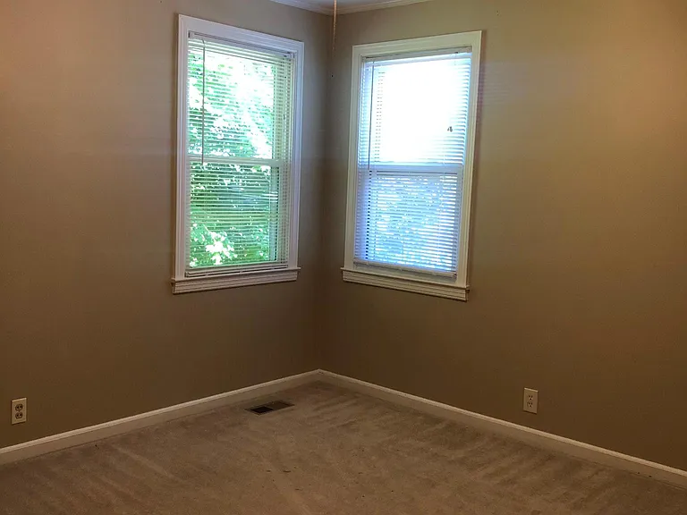 2107 Chillicothe St — Photo 8