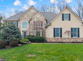 6145 Holly Ct, Coopersburg, PA 18036