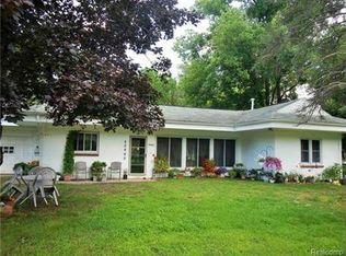 50480 Dequindre Rd, Shelby Township, MI 48317