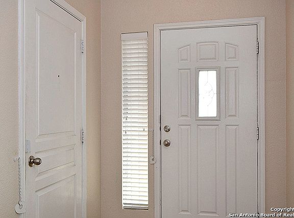 3rd image of 3919 Cortona Way