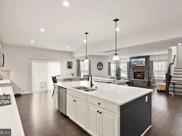 7 Knob Creek Ct, Stafford, VA 22556
