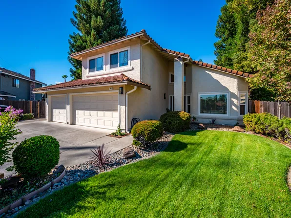 591 Arlene Dr, Vacaville, CA 95688