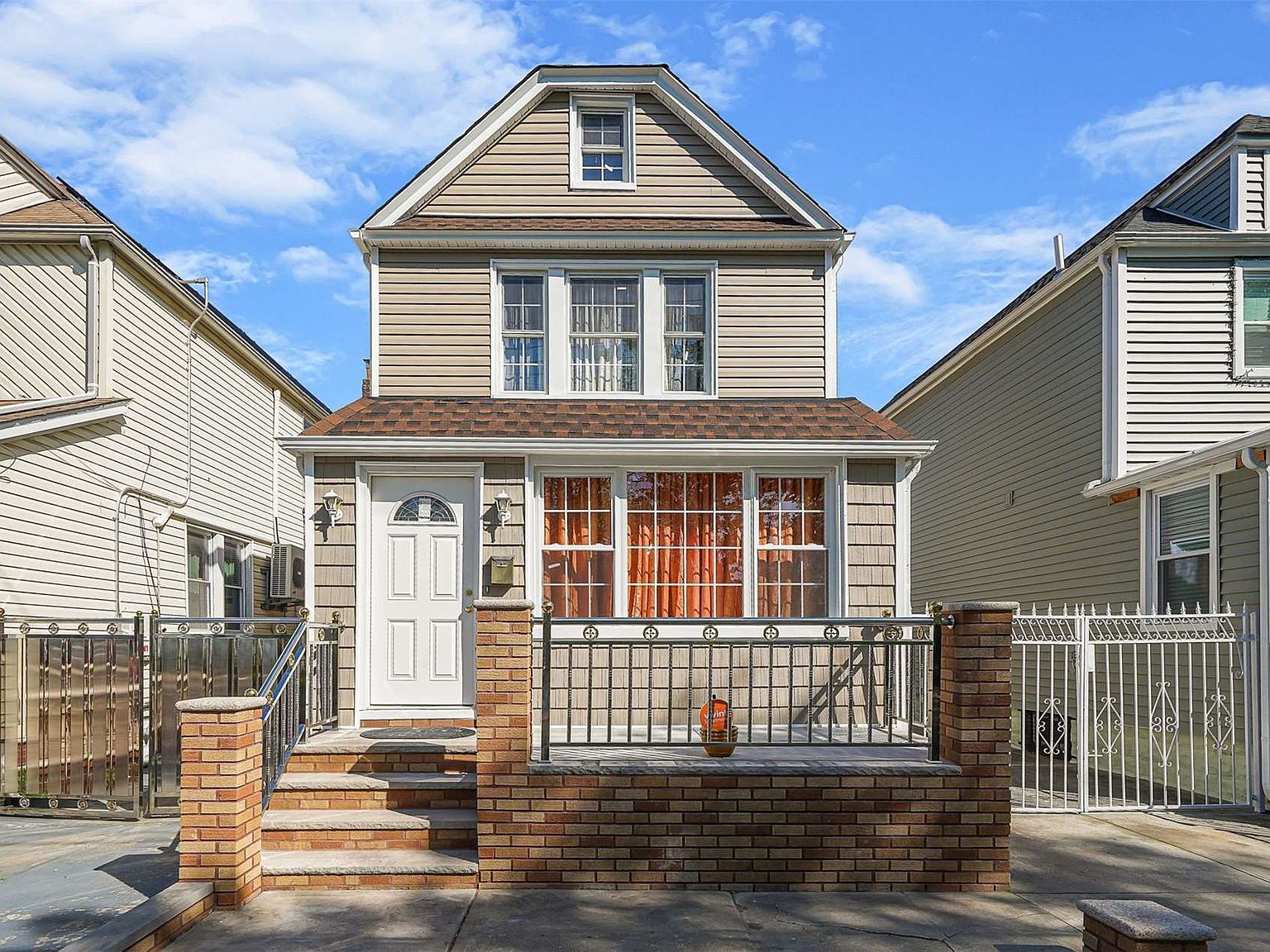 16742 118th Avenue, Jamaica, NY 11434 Zillow