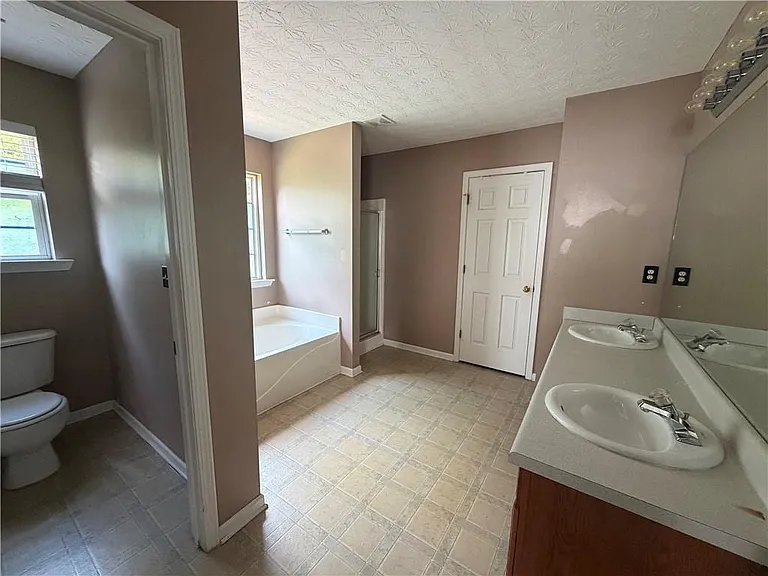 3865 Crescent Walk Ln — Photo 12