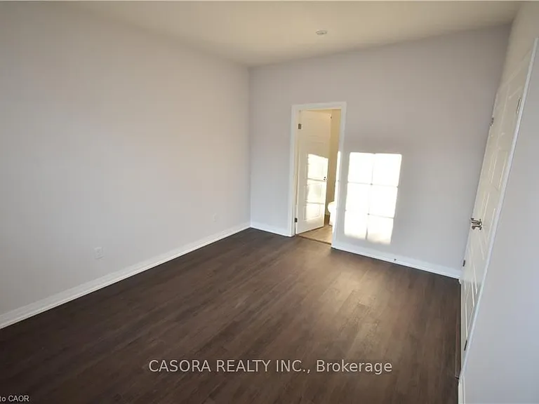 2362 New St #5 — Photo 27