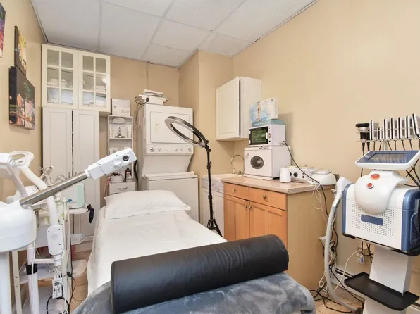 358 Broadway image 4 of 14