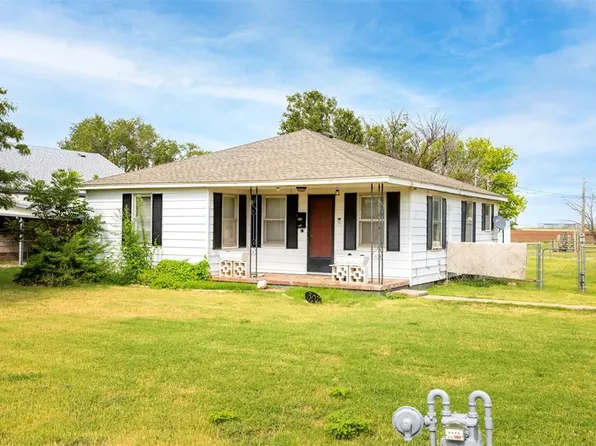 307 N Symcox St, Cordell, OK 73632