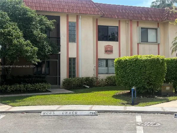 389 Lakeview Dr APT 101, Fort Lauderdale, FL 33326