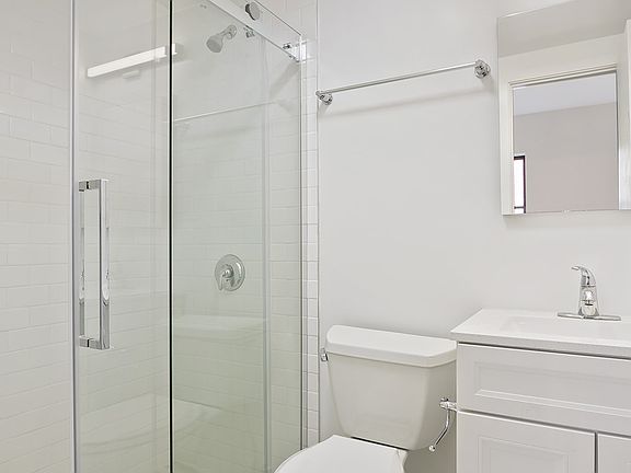 5th image of 323 W 80th St #4E
