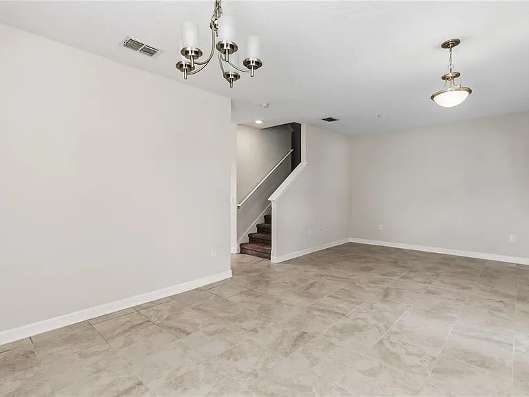 11686 Epic Ave — Photo 7