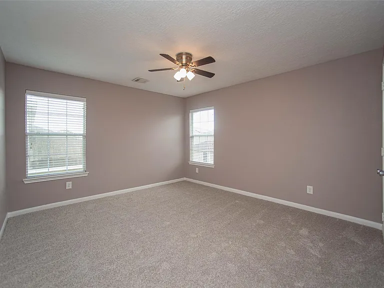 29314 Legends Bluff Dr — Photo 21