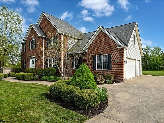 4th image of 6905 Fairhaven Oval Dr