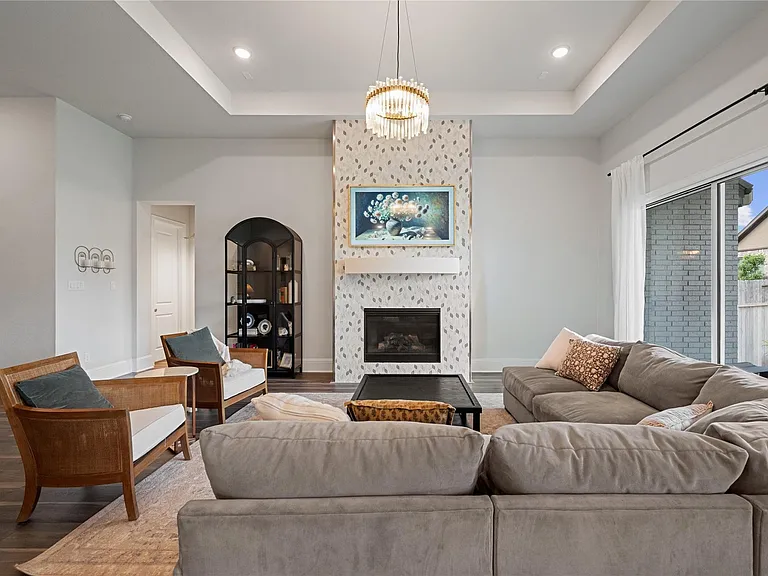 622 Platinum Stone Ln — Photo 9