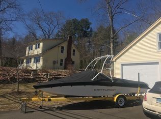 116 W Shore Rd, Ellington, CT 06029