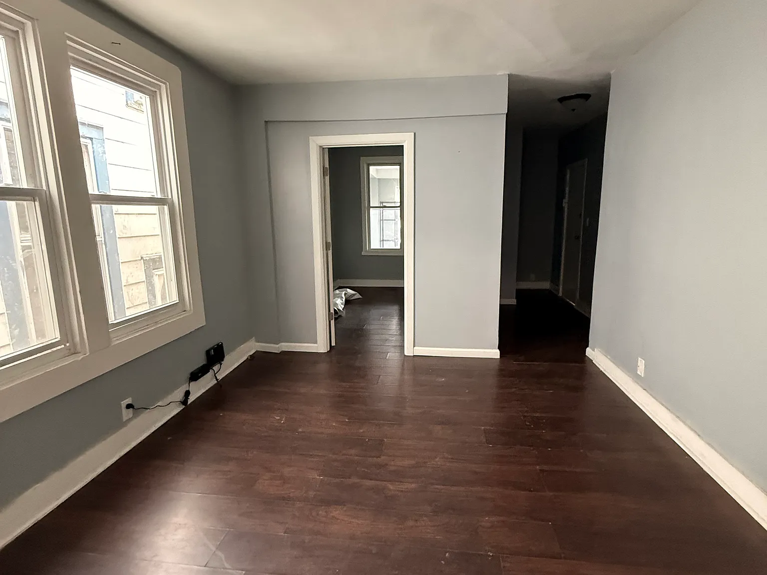 3 bed, $2,100 — Photo 1