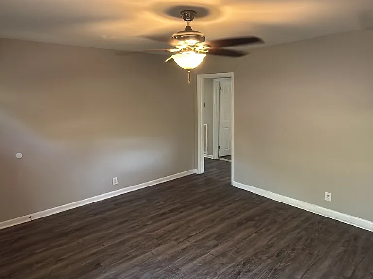 541 Ben Allen Rd — Photo 5
