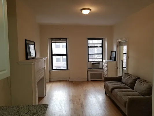 Rented by Luxor Homes & Investment Realty | media 16