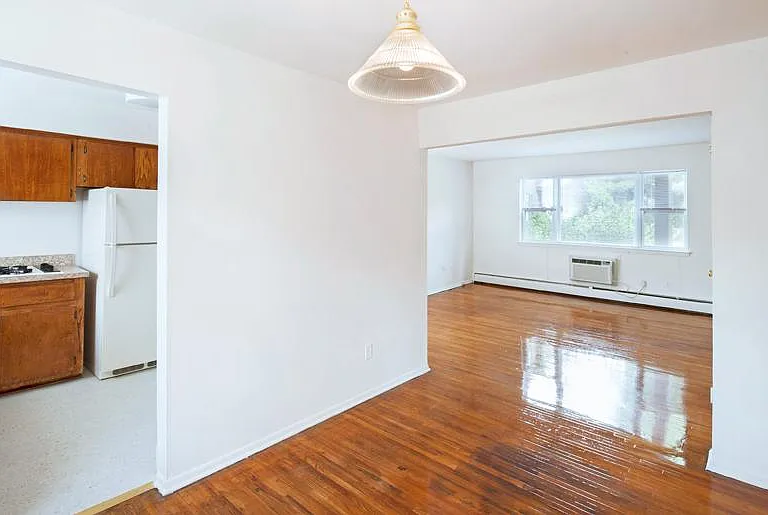Cedar Lane — Photo 4
