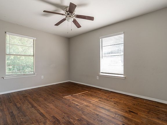 5th image of 60 E Neal St #64