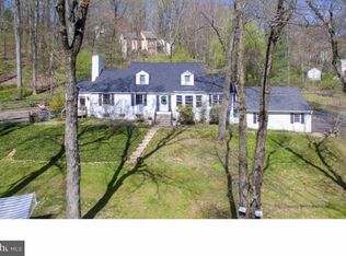 320 Malin Rd, Newtown Square, PA 19073