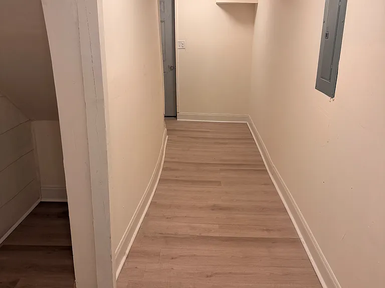 360 Jones Ave — Photo 4