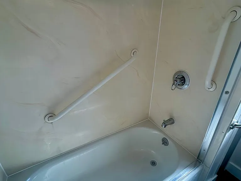 710 Grove Way — Photo 12