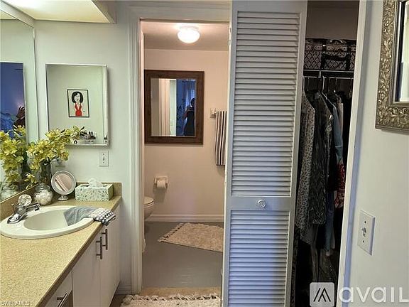 5th image of 7360 Glenmoor Ln S #4103