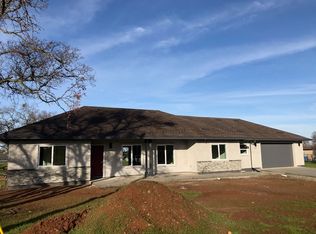 8666 Redman Rd, Valley Springs, CA 95252