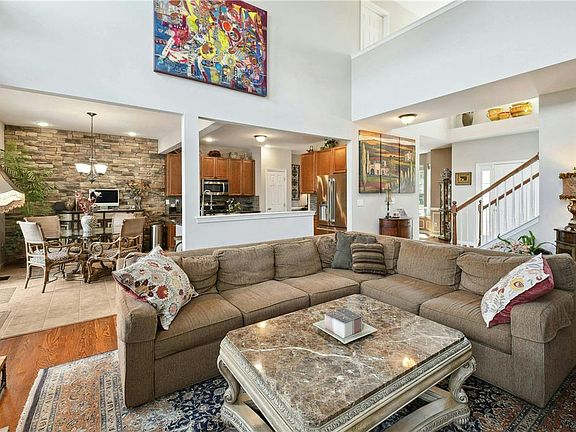 5th image of 4464 Whitetail Dr