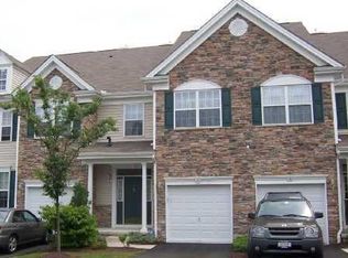 3 Webster Ct, Monroe, NY