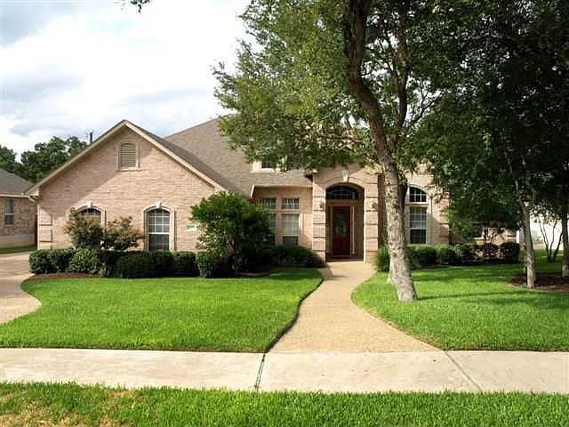 1st image of 2602 Brunston Ct