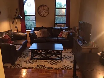 Rented by Realty 2000 Corp