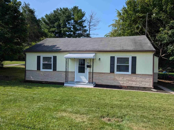 1020 Preston St, Radford, VA 24141