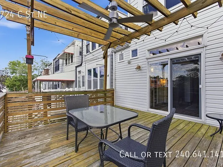 1724 C St NE — Photo 17